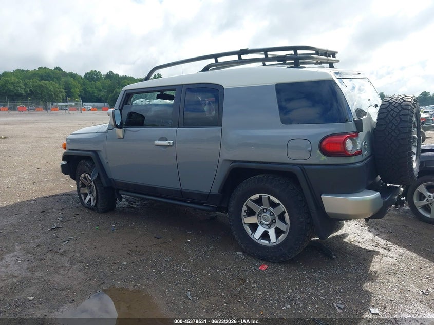 2014 Toyota Fj cruiser VIN JTEBU4BF7EK206414 IAAI salvage auction — SIDE, Salvage (Tennessee), sold $10,100 on 2026-07-10 (photo 3)