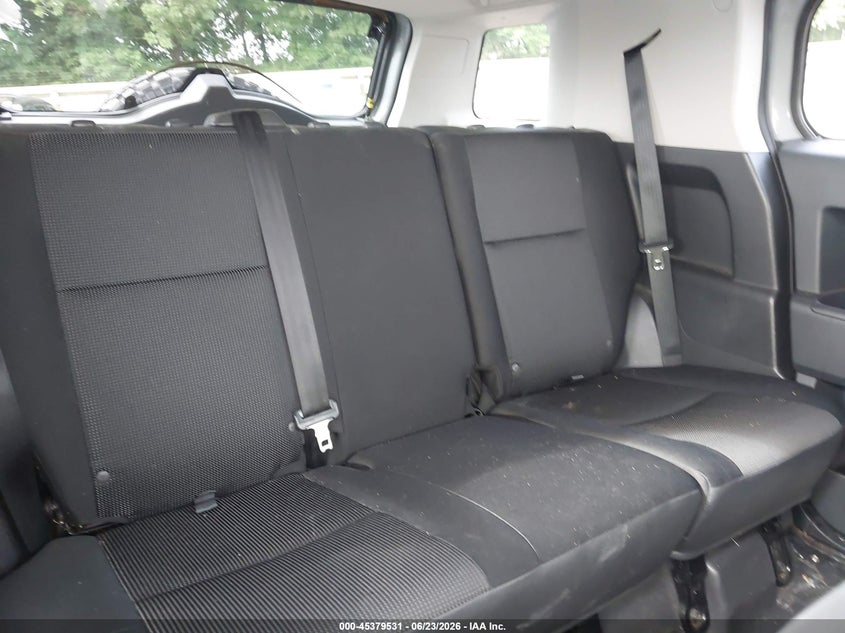 2014 Toyota Fj cruiser VIN JTEBU4BF7EK206414 IAAI salvage auction — SIDE, Salvage (Tennessee), sold $10,100 on 2026-07-10 (photo 8)