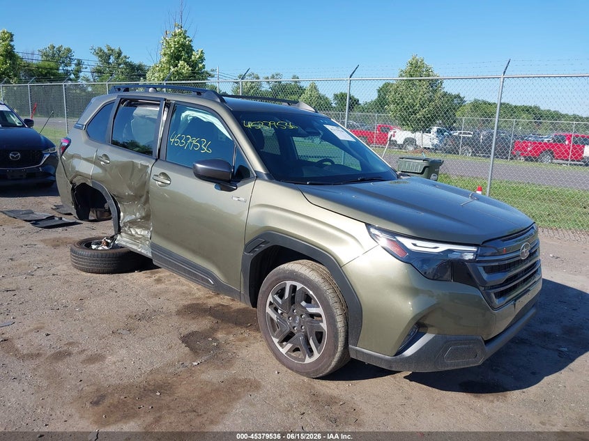 2026 Subaru Forester VIN 4S4SLSE76T3072188 IAAI salvage auction — RIGHT SIDE, Salvage Title, sold $10,100 on 2026-07-28 (photo 1)