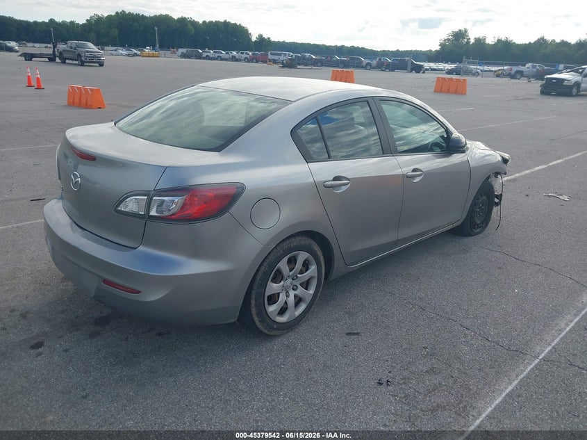 2012 Mazda 3 VIN JM1BL1UFXC1554262 IAAI salvage auction — RIGHT FRONT, Clear (Indiana), sold $1,400 on 2026-07-24 (photo 4)