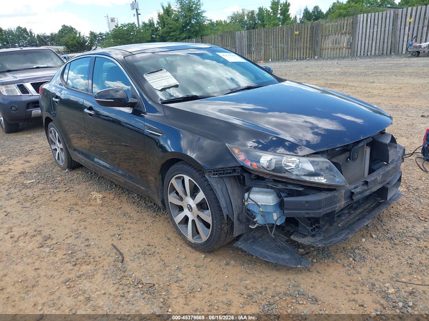 2012 Kia Optima VIN 5XXGR4A67CG072198 IAAI salvage auction — LEFT FRONT, Salvage Title, sold $1,200 on 2026-07-30 (photo 1)
