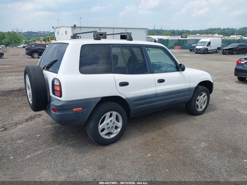 1998 Toyota Rav4 VIN JT3HP10V3W0160628 IAAI salvage auction — NORMAL WEAR, Clear (Pennsylvania), sold $2,150 on 2026-07-31 (photo 4)