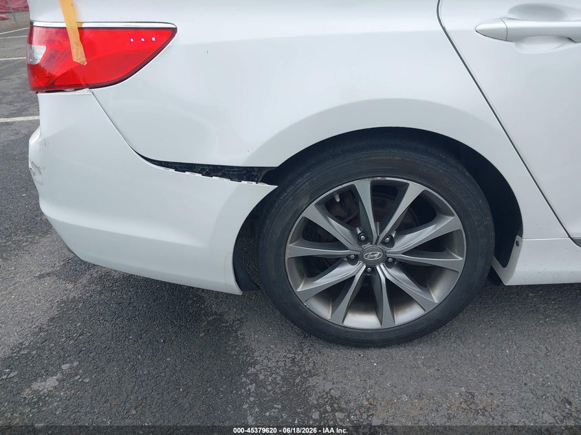 2015 Hyundai Azera VIN KMHFH4JG7FA434064 IAAI salvage auction — REAR END, Mv-907A (New York), sold $875 on 2026-07-23 (photo 6)