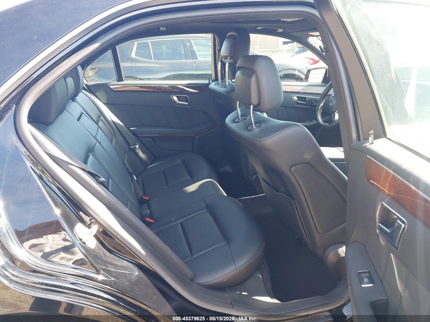 2013 Mercedes-benz E-klasse VIN WDDHF8JB5DA764674 IAAI salvage auction — FRONT END, Clear (Michigan), sold $2,275 on 2026-07-30 (photo 8)