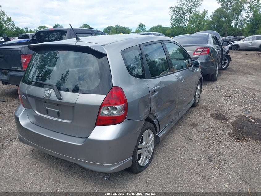 2007 Honda Fit VIN JHMGD38617S031073 IAAI salvage auction — RIGHT SIDE, Salvage (Ohio), sold $1,025 on 2026-07-14 (photo 4)