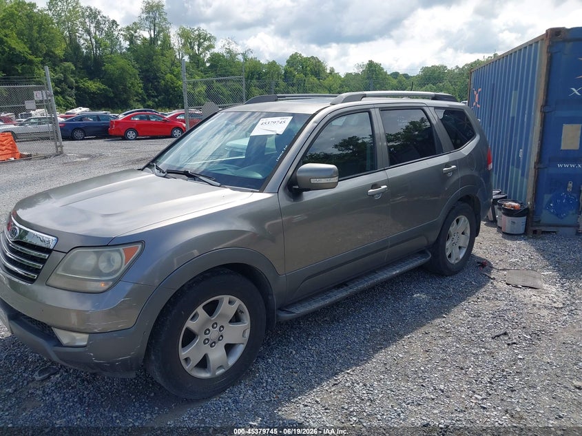 2009 Kia Borrego VIN KNDJJ741195025499 IAAI salvage auction — NORMAL WEAR, Clear (Tennessee), sold $175 on 2026-07-21 (photo 2)