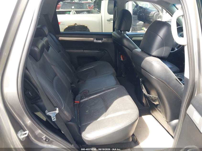 2009 Kia Borrego VIN KNDJJ741195025499 IAAI salvage auction — NORMAL WEAR, Clear (Tennessee), sold $175 on 2026-07-21 (photo 8)