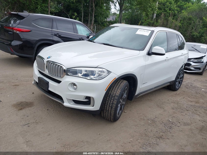 2018 BMW X5 VIN 5UXKR0C53JL075554 IAAI salvage auction — REAR END, Salvage (Rhode Island), sold $2,800 on 2026-07-28 (photo 2)