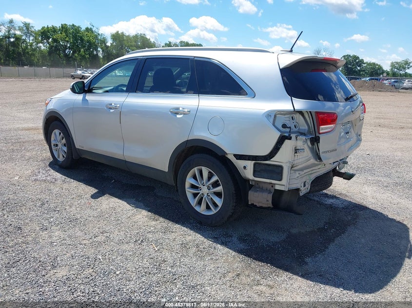 2017 Kia Sorento VIN 5XYPGDA31HG298655 IAAI salvage auction — REAR END, Salvage (Ohio), sold $2,500 on 2026-07-06 (photo 3)