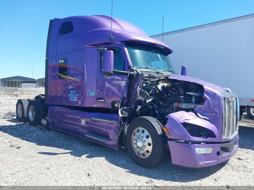 2022 Peterbilt 579 VIN 1XPBDP9X5ND707969 IAAI salvage auction — FRONT END, Clear (Pennsylvania), sold $10,200 on 2026-08-19 (photo 1)