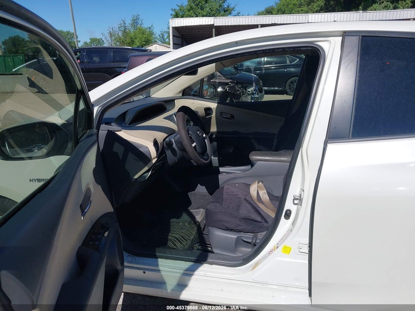 2016 Toyota Prius VIN JTDKBRFU3G3500504 IAAI salvage auction — NORMAL WEAR, Clear (Missouri), sold $3,800 on 2026-07-22 (photo 5)