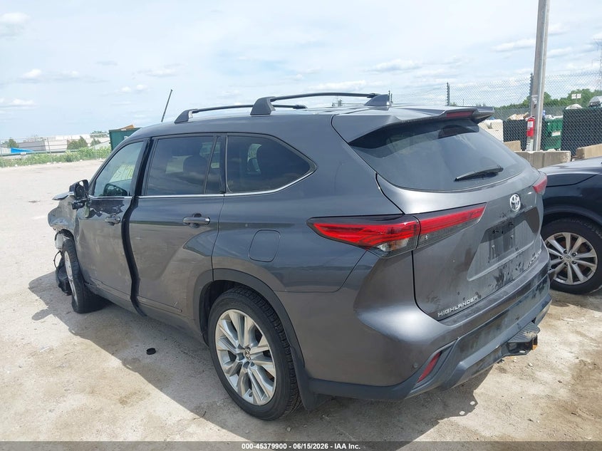 2021 Toyota Highlander VIN 5TDDZRBH7MS530113 IAAI salvage auction — SUSPENSION, Salvage (Wisconsin), sold $8,900 on 2026-07-28 (photo 3)