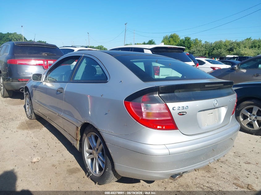 2002 Mercedes-benz C class VIN WDBRN47J52A303236 IAAI salvage auction — NORMAL WEAR, Original (Ohio), sold $325 on 2026-07-07 (photo 3)