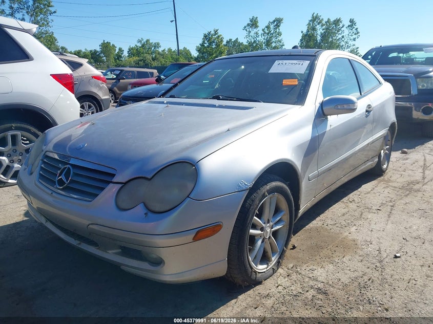 2002 Mercedes-benz C class VIN WDBRN47J52A303236 IAAI salvage auction — NORMAL WEAR, Original (Ohio), sold $325 on 2026-07-07 (photo 6)