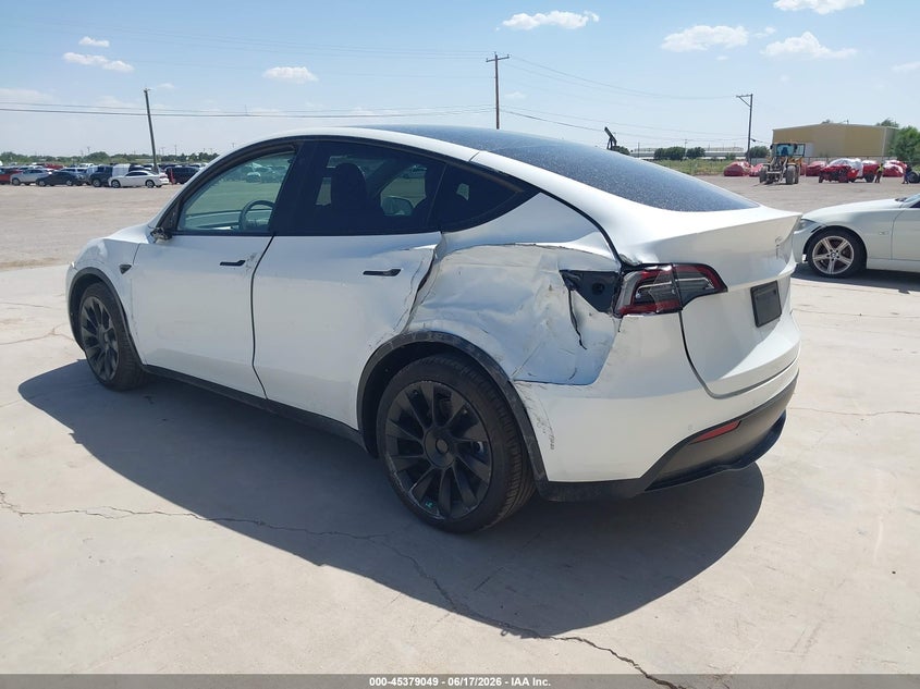2021 Tesla Model y VIN 5YJYGDEE4MF303722 IAAI salvage auction — SIDE, Clear (Montana), sold $11,850 on 2026-07-16 (photo 3)