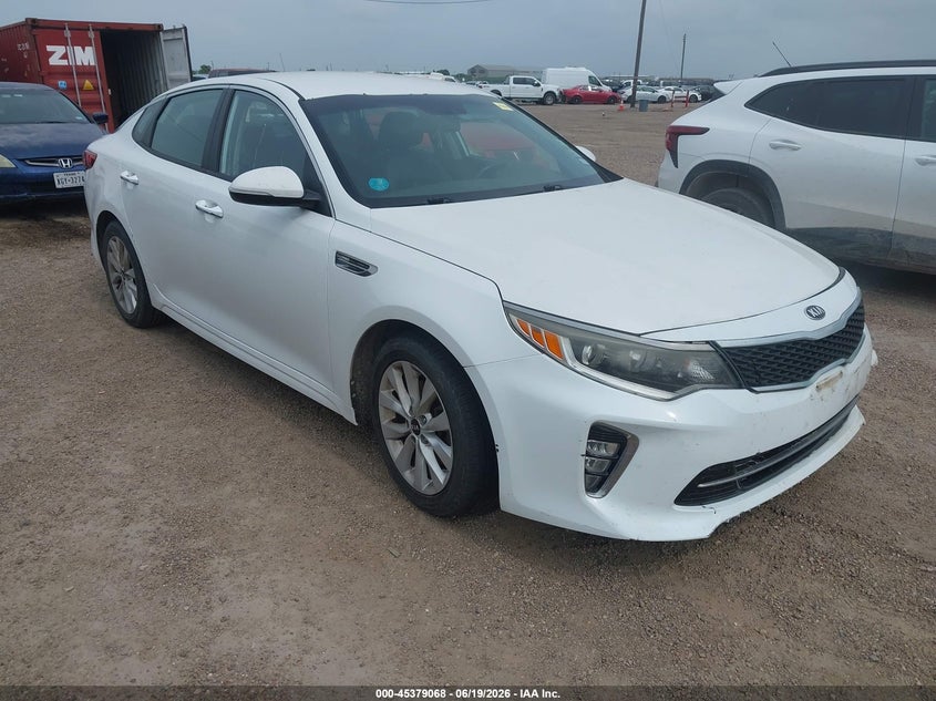 2018 Kia Optima VIN 5XXGT4L32JG199894 IAAI salvage auction — FRONT END, Salvage (Texas), sold $2,650 on 2026-07-15 (photo 1)