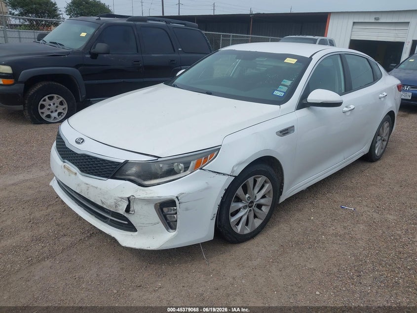 2018 Kia Optima VIN 5XXGT4L32JG199894 IAAI salvage auction — FRONT END, Salvage (Texas), sold $2,650 on 2026-07-15 (photo 2)
