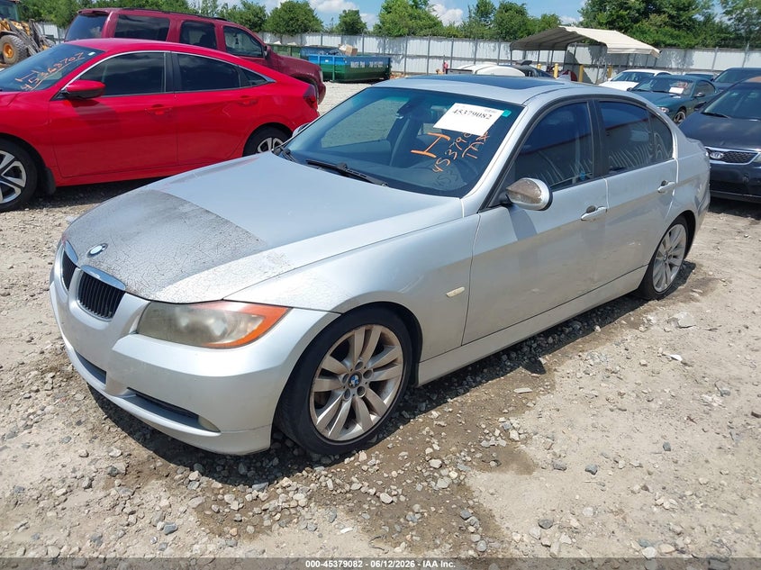 2007 BMW 3 series VIN WBAVA375X7NL17283 IAAI salvage auction — NORMAL WEAR, Repossession Paperwork (Georgia), sold $350 on 2026-07-16 (photo 2)