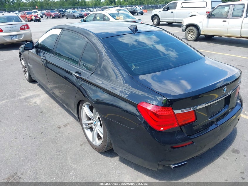 2012 BMW 7 series VIN WBAKC8C59CC435962 IAAI salvage auction — NORMAL WEAR, Repossession Paperwork (South Carolina), sold $375 on 2026-07-08 (photo 3)