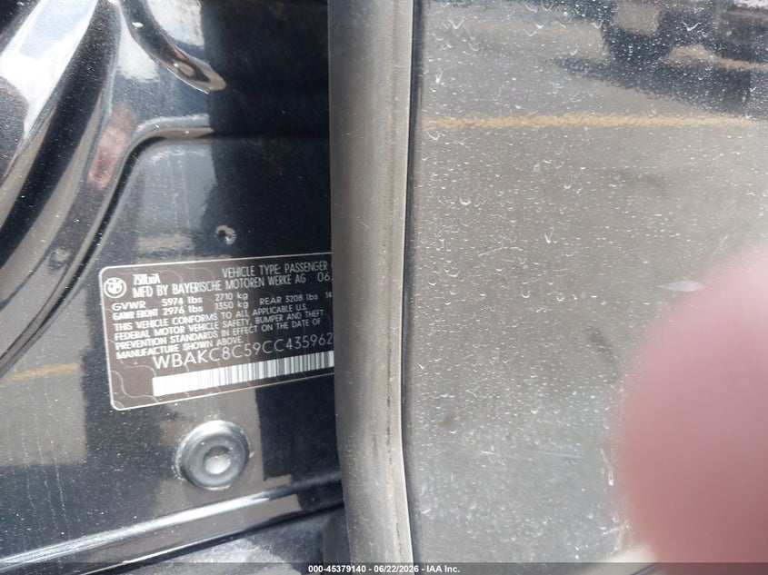 2012 BMW 7 series VIN WBAKC8C59CC435962 IAAI salvage auction — NORMAL WEAR, Repossession Paperwork (South Carolina), sold $375 on 2026-07-08 (photo 9)
