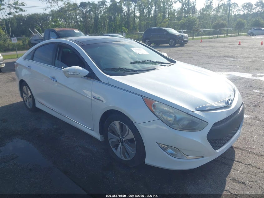 2015 Hyundai Sonata hybrid VIN KMHEC4A48FA122738 IAAI salvage auction — RIGHT SIDE, Clear (Florida), sold $700 on 2026-07-28 (photo 1)