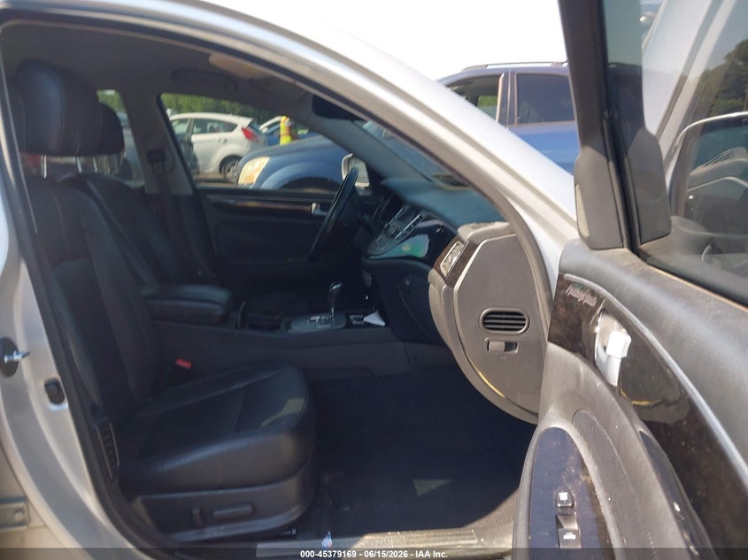 2014 Hyundai Genesis VIN KMHGC4DDXEU263926 IAAI salvage auction — LEFT REAR, Salvage (Idaho), sold $500 on 2026-07-15 (photo 5)