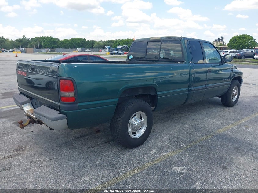 2000 Dodge Ram 2500 VIN 1B7KC23Z0YJ114785 IAAI salvage auction — NORMAL WEAR, Clear (Florida), sold $500 on 2026-07-09 (photo 4)