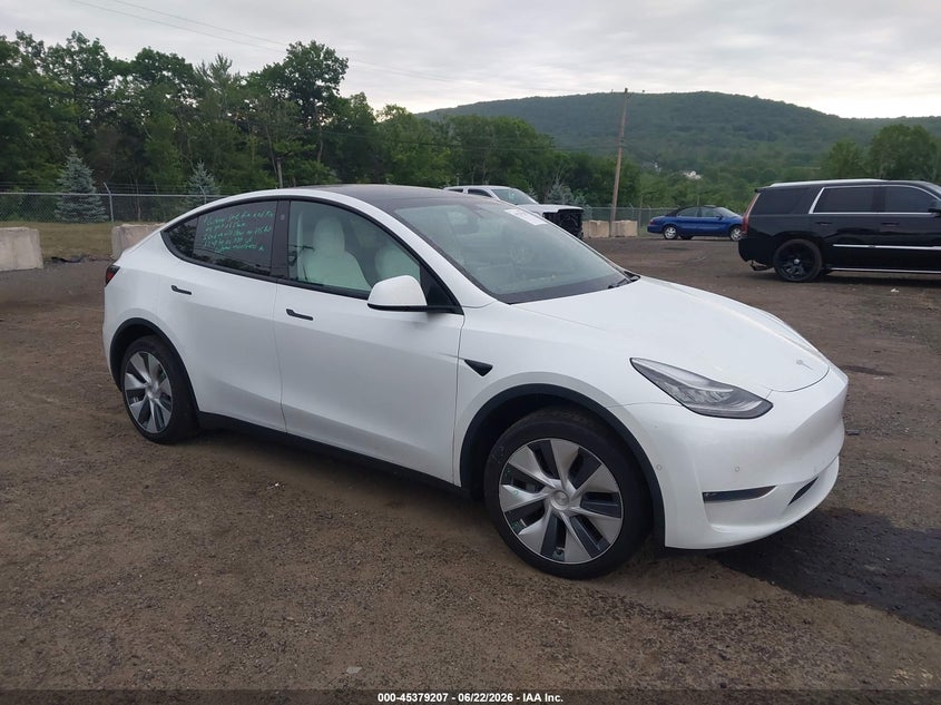 2021 Tesla Model y VIN 5YJYGDEE1MF085125 IAAI salvage auction — LEFT SIDE, Salvage (New Jersey), sold $1,350 on 2026-07-23 (photo 1)