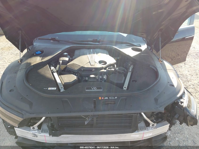 2024 Genesis G90 VIN KMTFC4SD3RU035194 IAAI salvage auction — FRONT & REAR, Salvage (Idaho), sold $25 on 2026-07-30 (photo 9)