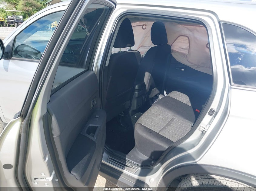 2024 Mitsubishi Outlander VIN JA4ARUAU4RU009612 IAAI salvage auction — SIDE, Salvage (Pennsylvania), sold $5,300 on 2026-07-22 (photo 8)