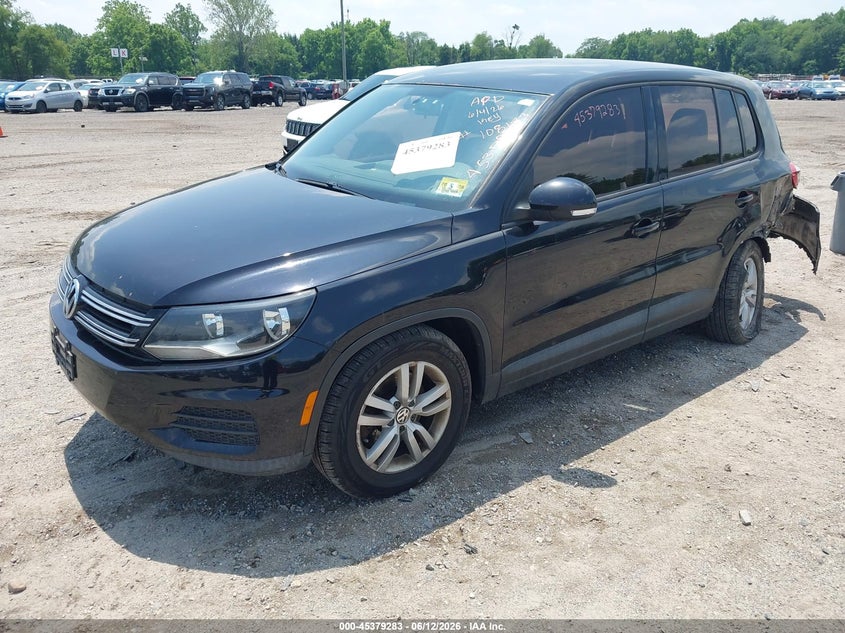 2013 Volkswagen Tiguan VIN WVGAV7AX6DW539005 IAAI salvage auction — REAR END, Salvage Title, sold $400 on 2026-08-18 (photo 2)