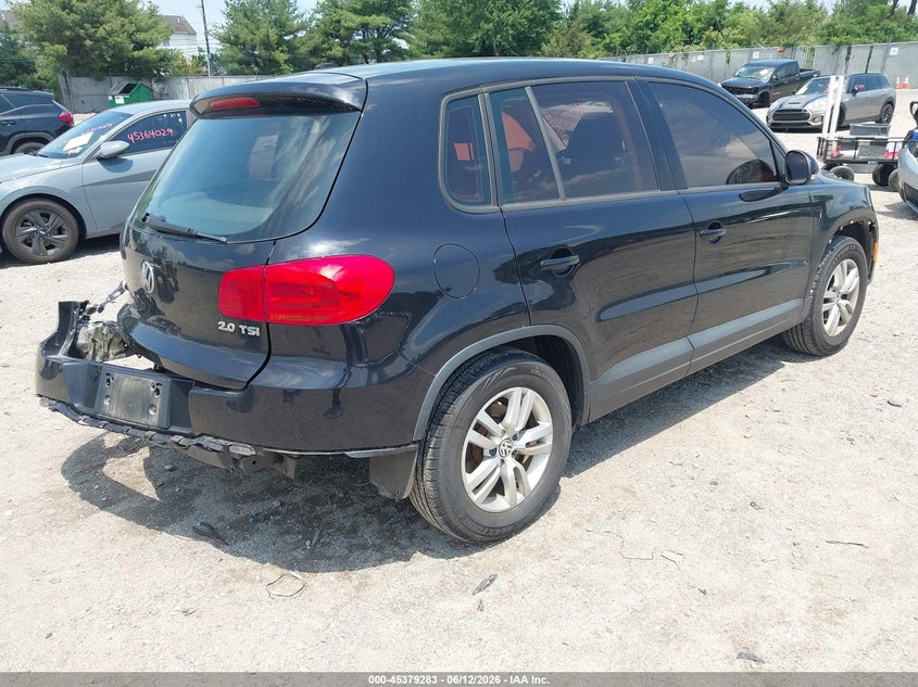 2013 Volkswagen Tiguan VIN WVGAV7AX6DW539005 IAAI salvage auction — REAR END, Salvage Title, sold $400 on 2026-08-18 (photo 4)