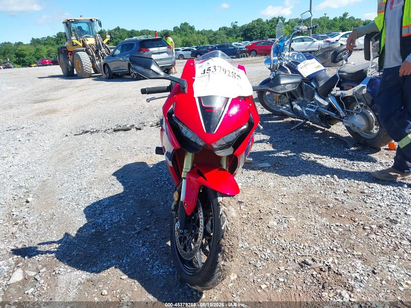 2023 Honda Cbr1000 VIN JH2SC7712PK600371 IAAI salvage auction — LEFT SIDE, Salvage (Pennsylvania), sold $2,600 on 2026-07-21 (photo 5)
