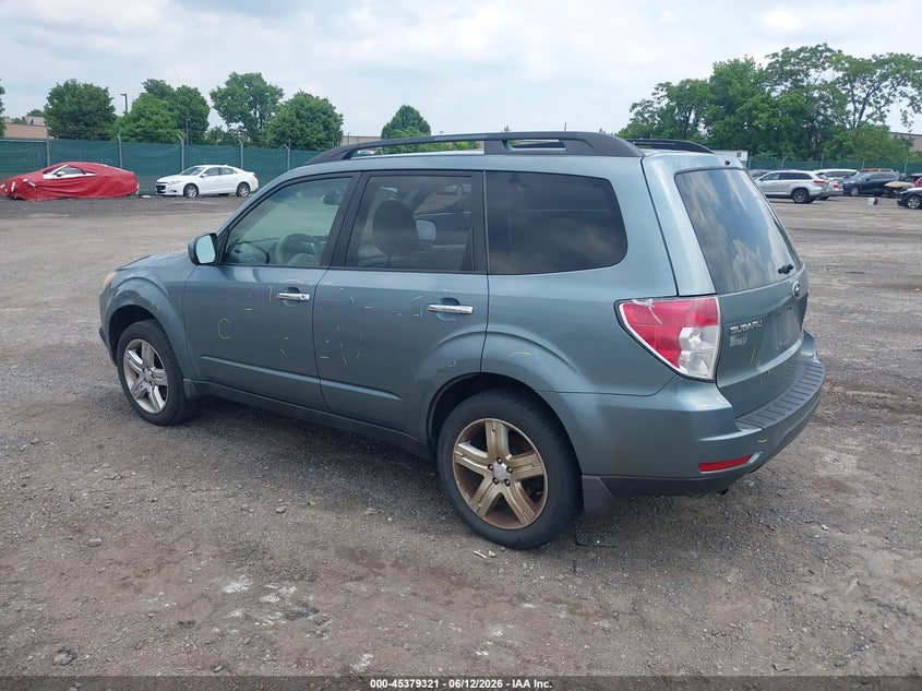 2009 Subaru Forester VIN JF2SH63679H790322 IAAI salvage auction — RIGHT SIDE, Salvage (Pennsylvania), sold $25 on 2026-07-10 (photo 3)