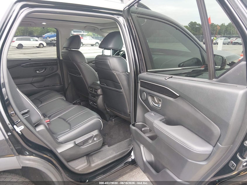 2023 Honda Pilot VIN 5FNYG1H8XPB030195 IAAI salvage auction — FRONT END, Salvage (Idaho), sold $8,400 on 2026-07-29 (photo 8)