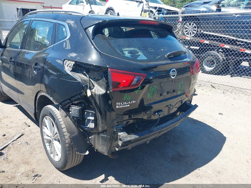 2018 Nissan Rogue VIN JN1BJ1CRXJW289959 IAAI salvage auction — REAR END, Salvage (Massachusetts), sold $4,350 on 2026-07-31 (photo 6)