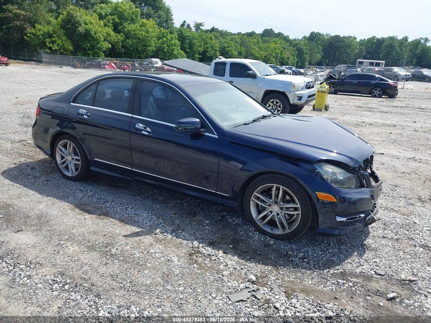 2014 Mercedes-benz C-klasse VIN WDDGF4HB6EG238448 IAAI salvage auction — FRONT END, Salvage Title, sold $1,550 on 2026-07-31 (photo 1)