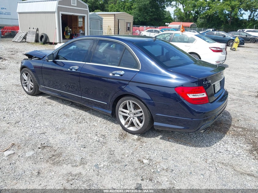 2014 Mercedes-benz C-klasse VIN WDDGF4HB6EG238448 IAAI salvage auction — FRONT END, Salvage Title, sold $1,550 on 2026-07-31 (photo 3)