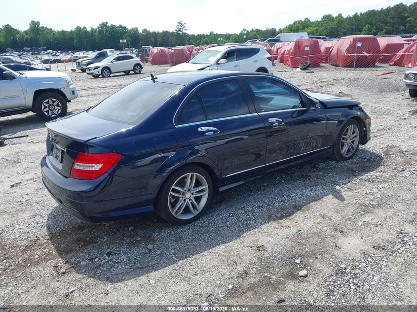 2014 Mercedes-benz C-klasse VIN WDDGF4HB6EG238448 IAAI salvage auction — FRONT END, Salvage Title, sold $1,550 on 2026-07-31 (photo 4)