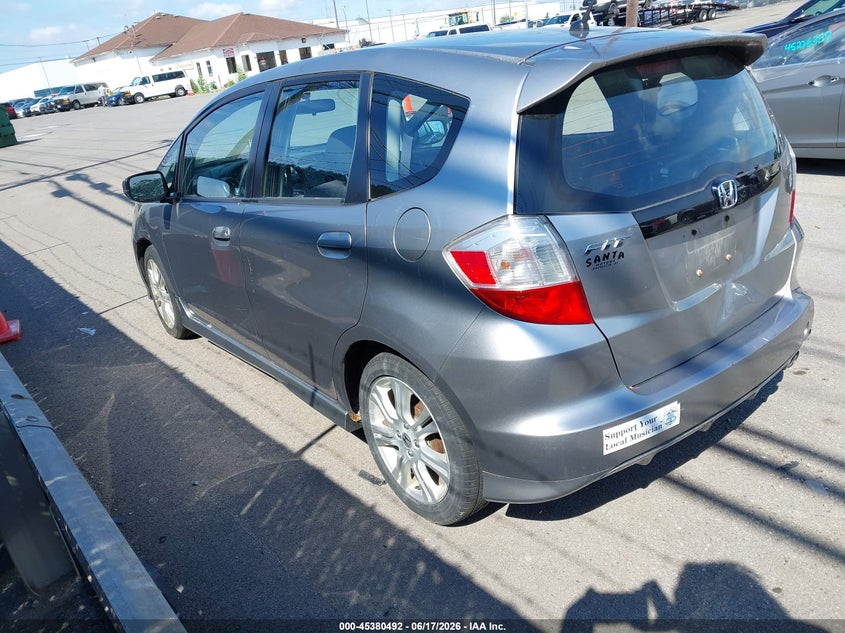 2010 Honda Fit VIN JHMGE8H45AC021947 IAAI salvage auction — NORMAL WEAR, Clear (New York), sold $625 on 2026-07-15 (photo 3)