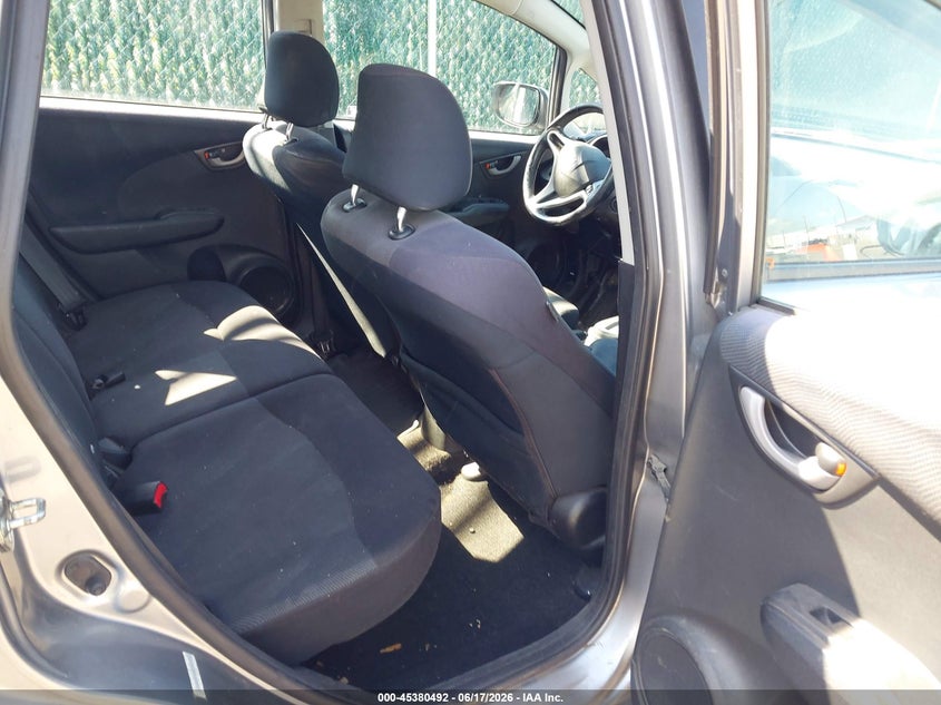 2010 Honda Fit VIN JHMGE8H45AC021947 IAAI salvage auction — NORMAL WEAR, Clear (New York), sold $625 on 2026-07-15 (photo 8)