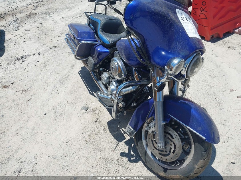 2004 Harley-davidson Electra glide VIN 1HD1FFW144Y617428 IAAI salvage auction — LEFT SIDE, Clear (Georgia), sold $925 on 2026-09-10 (photo 1)