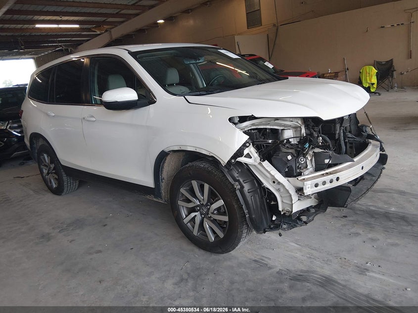2020 Honda Pilot VIN 5FNYF6H57LB067804 — IAAI salvage auction photo
