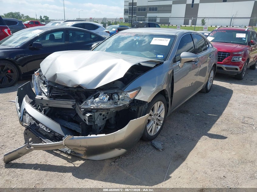 2015 Lexus ES VIN JTHBK1GGXF2160992 IAAI salvage auction — FRONT END, Clear (Texas), sold $3,500 on 2026-07-07 (photo 2)