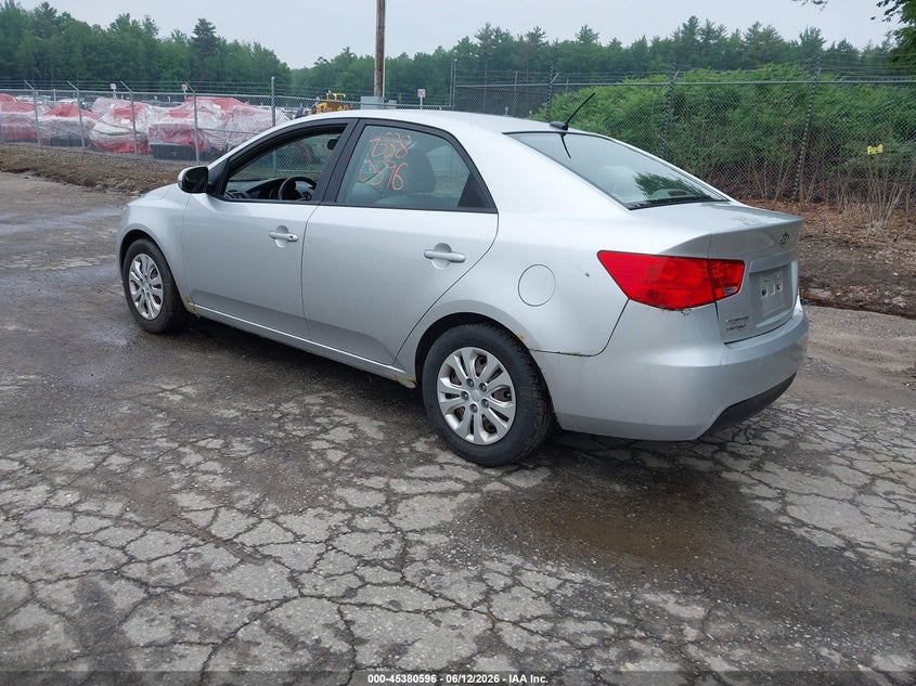 2011 Kia Forte VIN KNAFU4A22B5420562 IAAI salvage auction — NORMAL WEAR, Original (Maine), sold $350 on 2026-07-13 (photo 3)