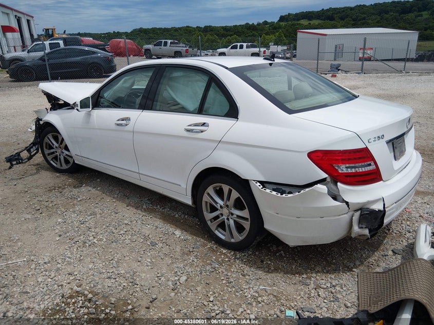 2013 Mercedes-benz C-klasse VIN WDDGF4HB9DR281183 IAAI salvage auction — FRONT END, Clear (Arkansas), sold $325 on 2026-07-30 (photo 3)