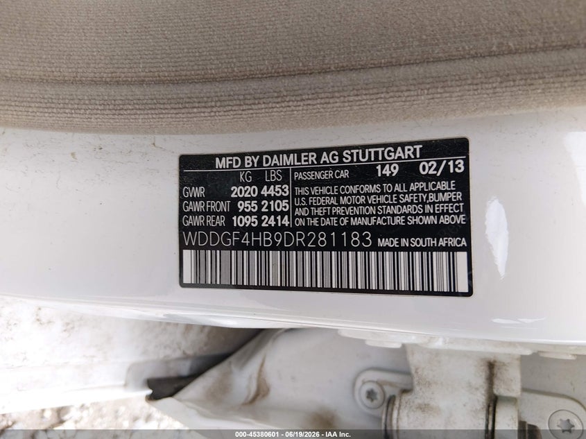 2013 Mercedes-benz C-klasse VIN WDDGF4HB9DR281183 IAAI salvage auction — FRONT END, Clear (Arkansas), sold $325 on 2026-07-30 (photo 9)