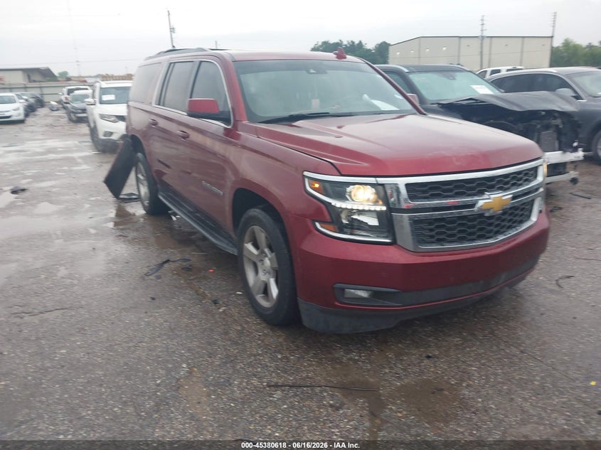2017 Chevrolet Suburban VIN 1GNSCHKC5HR121174 IAAI salvage auction — REAR END, Salvage (Texas), sold $3,800 on 2026-07-11 (photo 1)