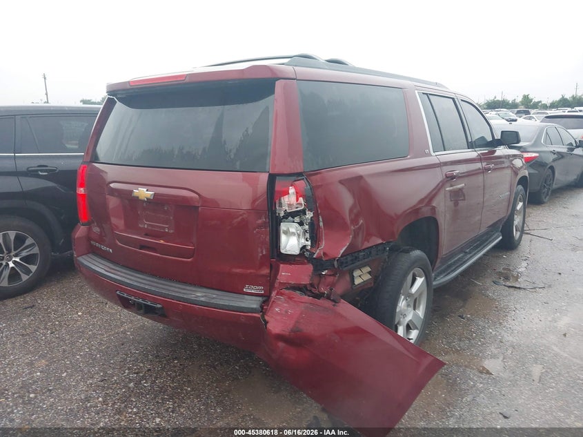 2017 Chevrolet Suburban VIN 1GNSCHKC5HR121174 IAAI salvage auction — REAR END, Salvage (Texas), sold $3,800 on 2026-07-11 (photo 4)