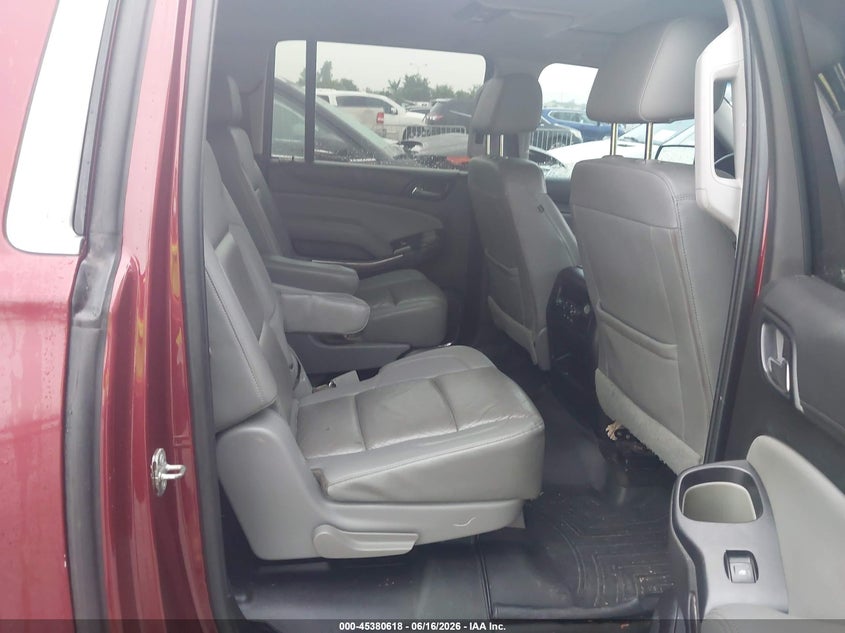 2017 Chevrolet Suburban VIN 1GNSCHKC5HR121174 IAAI salvage auction — REAR END, Salvage (Texas), sold $3,800 on 2026-07-11 (photo 8)